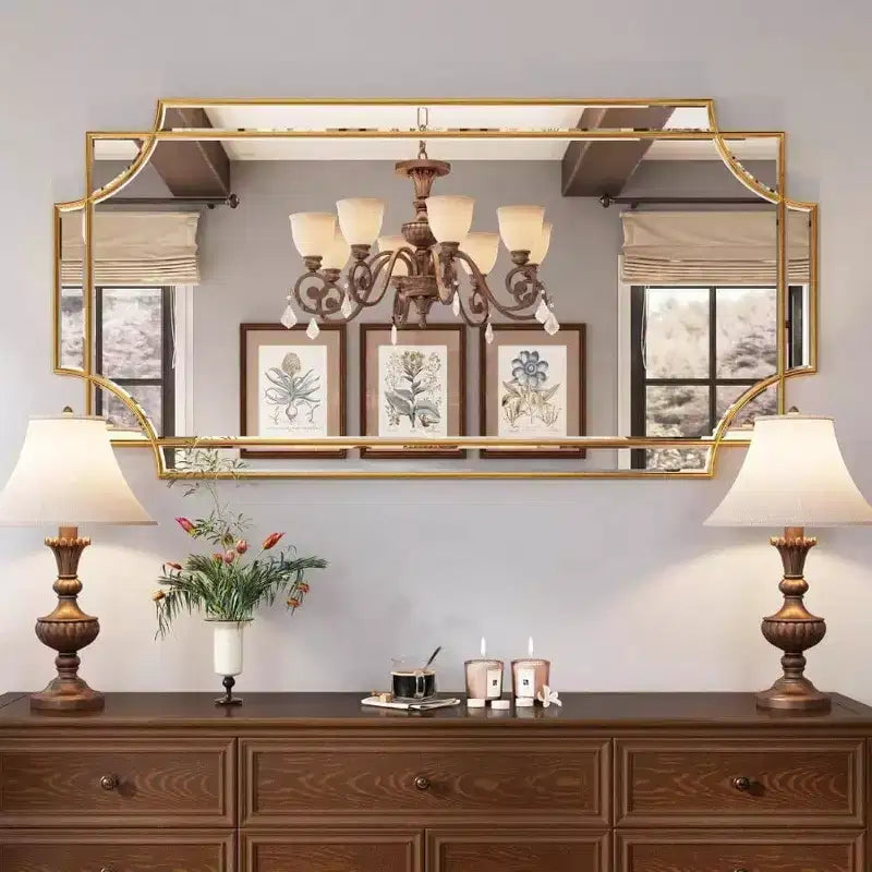 Décoration murale traditionnelle miroir doré
