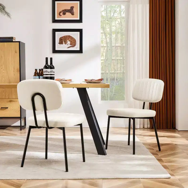 Ensemble de chaises de salle à manger modernes de style médiéval (deux pièces), chaises de cuisine rembourrées en cuir PU imperméable.