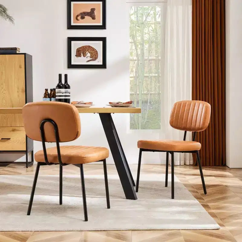 Ensemble de chaises de salle à manger modernes de style médiéval (deux pièces), chaises de cuisine rembourrées en cuir PU imperméable.