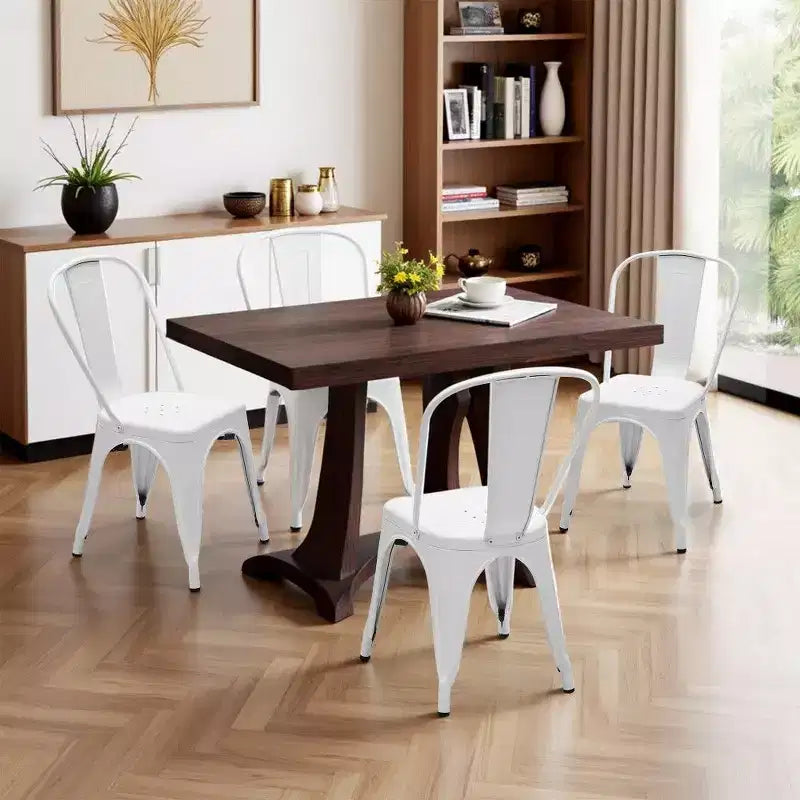 Chaises de salle à manger en métal, empilables, avec dossiers amovibles, convenant aux cuisines et salles à manger intérieures et extérieures.