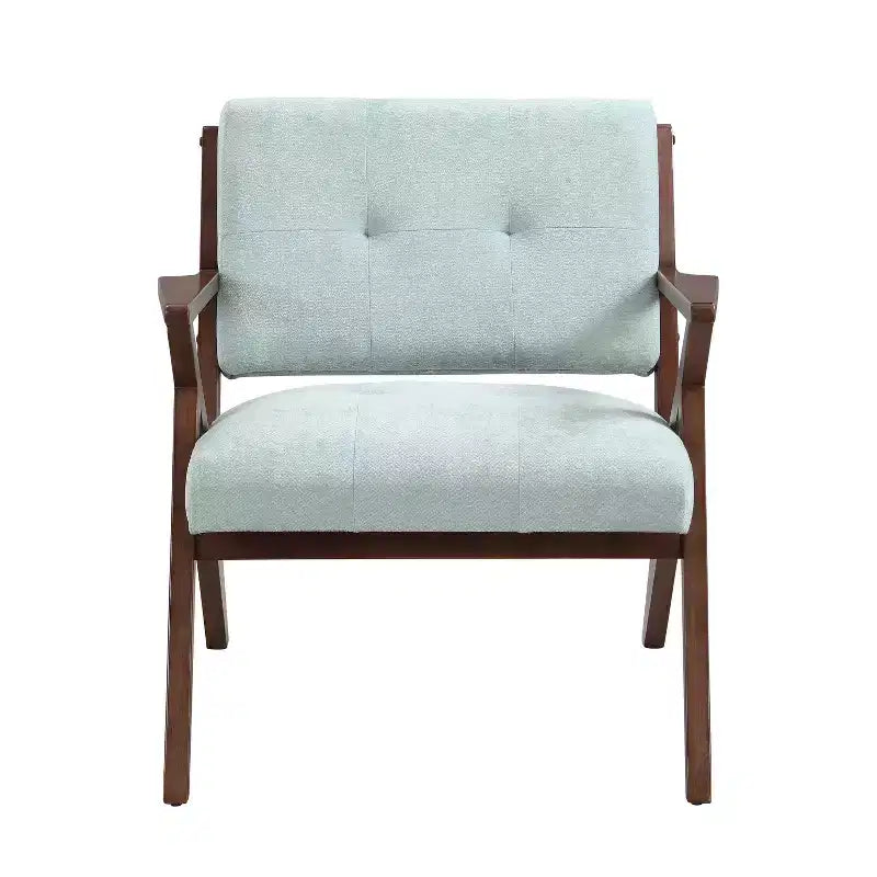 Un fauteuil de salon de style moderne du milieu du siècle avec une assise moelleuse, des accoudoirs inclinés et un cadre en bois massif.