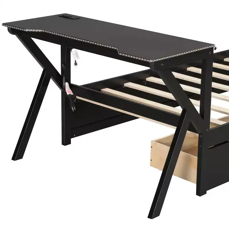 Lit mezzanine de jeu en bois avec tête de lit LED, bureau LED, port USB et deux tiroirs de rangement.
